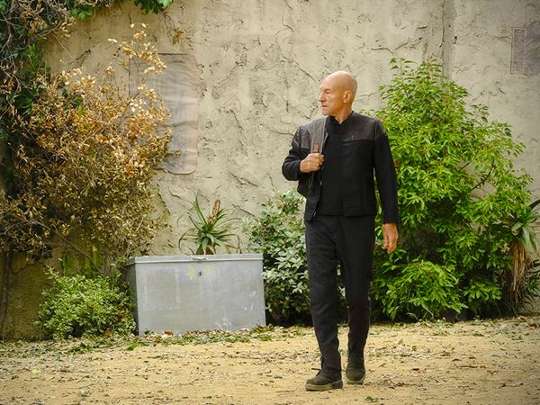 Review: 'Star Trek: Picard' Brings Back a Celebrated Hero