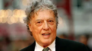 British Playwright Tom Stoppard, Who Won Academy Award for 'Shakespeare in Love,' Has Died at 88