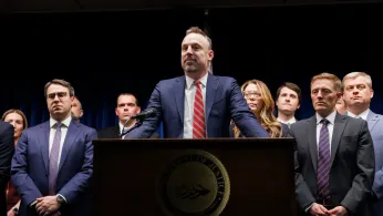 Justice Department Sees No Basis for Civil Rights Probe in Minnesota ICE Shooting, Official Says